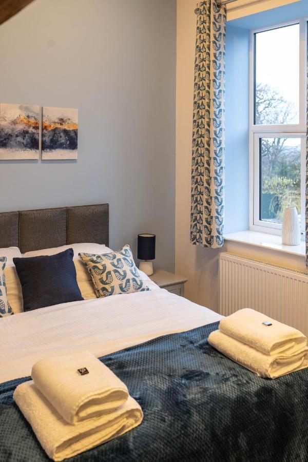 Caer Fedwen Barns Clwyd Cottage Two Bed, Barn Conversion With Private Hot Tub Bodfari Exterior foto