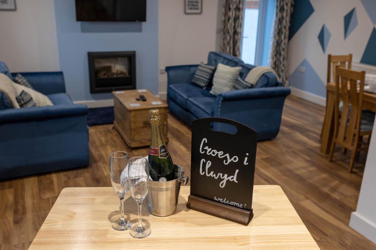 Caer Fedwen Barns Clwyd Cottage Two Bed, Barn Conversion With Private Hot Tub Bodfari Exterior foto